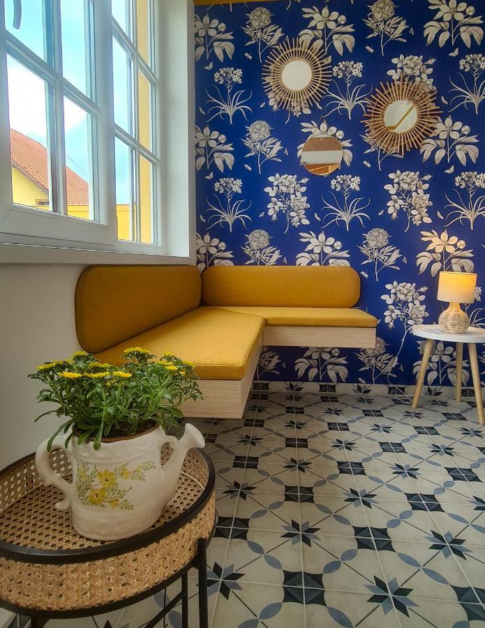 Ditlin Apartmanok Pápa Kültér fotó